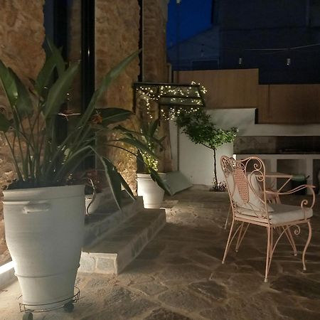 דירות קורופיון Stoa House Airport מראה חיצוני תמונה