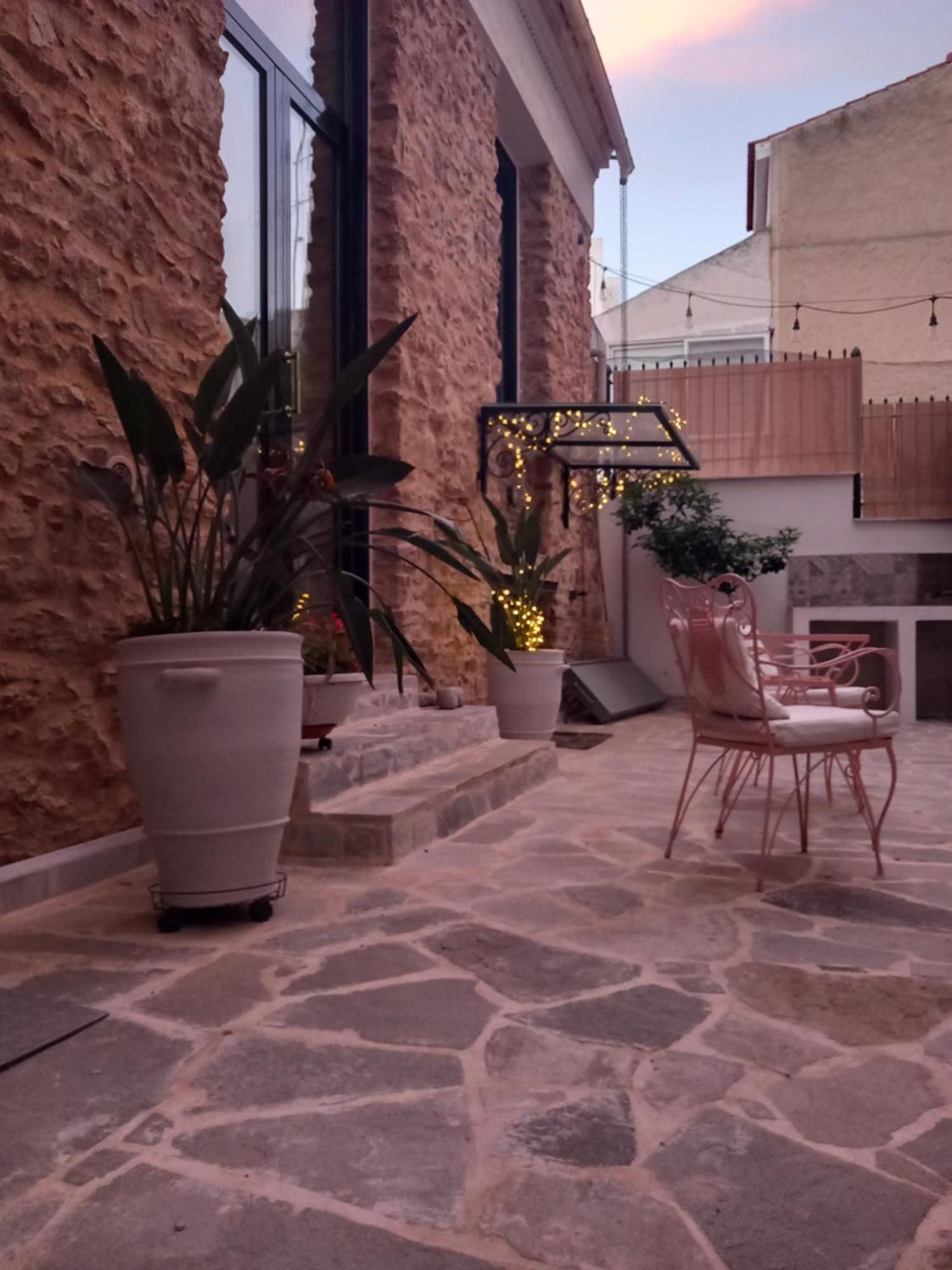 דירות קורופיון Stoa House Airport מראה חיצוני תמונה