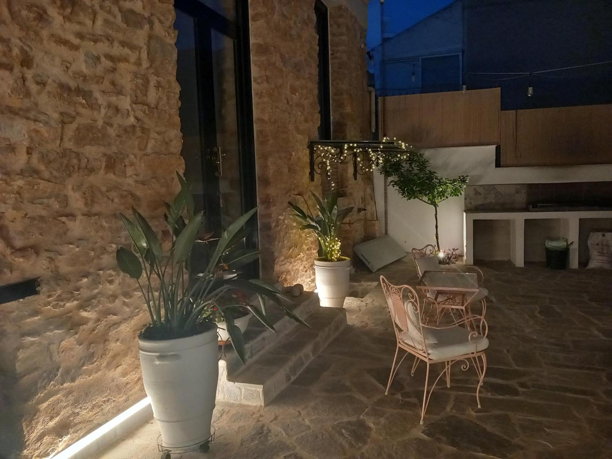 דירות קורופיון Stoa House Airport מראה חיצוני תמונה